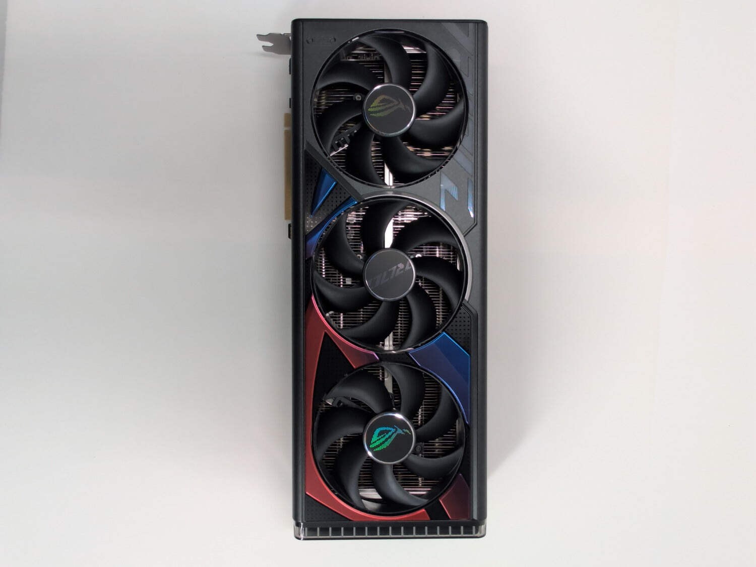 เอ. ข้อเสนอพิเศษ: การ์ดจอ Asus - Rtx 4090 24Gb Gddr6X บทวิจารณ์และราคา